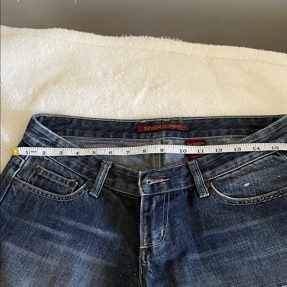 Distressed Blue Jeans - Picture 10 of 11